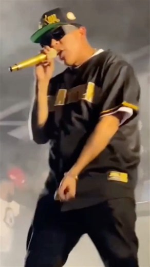 CKan se enoja con un fan… #ckan #rap