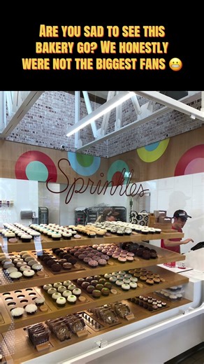 No more cupcake ATM runs 😢 Sprinkles Bakery at Disney Springs is officially closed!