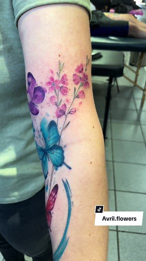 Tatuajes Bonitos y Creativos de Avril Flowers