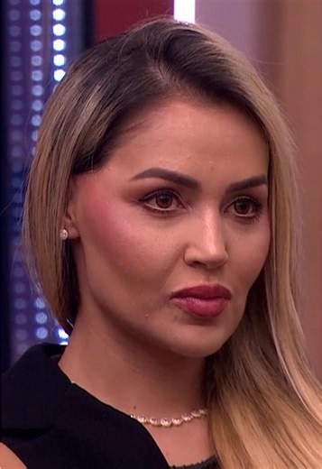 ¡Yuli Ruiz se sumó a las sanciones del Jefe 😤 en La casa de los famosos Colombia! Por hacer complot 😱, va directo a eliminación y, si se salva, vuelve a quedar de inmediato nominada. ❌ El silencio se apoderó de la sala. #lacasadelosfamososcol3