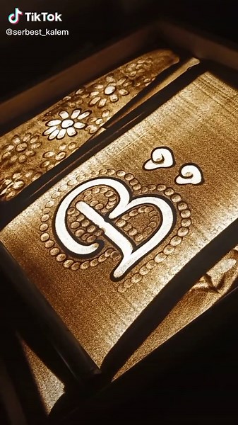 Exploring Hidden Designs on Textured Surfaces