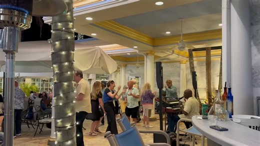 Come and dance with us at lighthouse bar every Friday with live music and Saturday with DJ. | Safety Harbor Resort and Spa