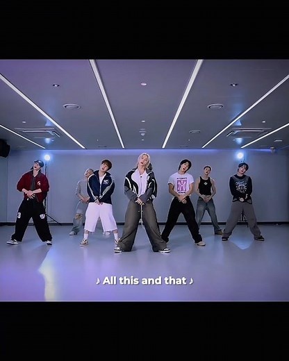 Stray Kids "This & That" Dance Practice Video. ❤️💪👊 #StrayKids #스트레이키즈 #YouMakeStrayKidsStay