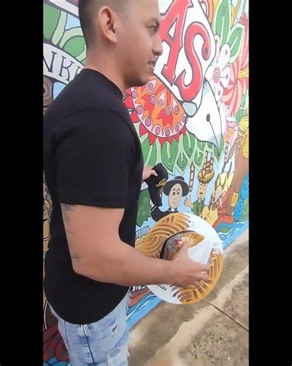 EmprendimientoActitudTradición! Esa es la actitud Wilfer GalèPa.lante!Personajes de mi tierra colorá