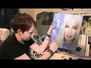 Contemporary Collectors - Cher Memorabilia