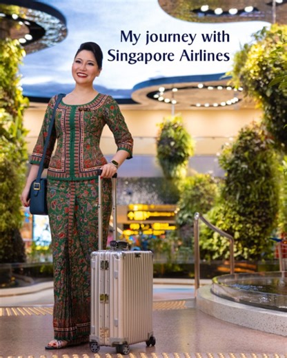 Discover how volunteering on the ground helps Leading Stewardess Christine Lim enhance her service delivery at 30,000 ft: bit.ly/SK-Christine | Singapore Airlines