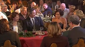 58K views · 602 reactions | Jitka Čvančarová: Holohlavý u Holiče #vtip #humor #vtipné | Boží Vtipy | Facebook