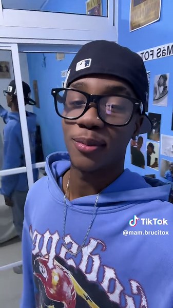 🫴🏽#parati #foryoupage #foryou #morenito