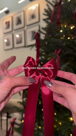 How to Make the Perfect Bow for Gifts