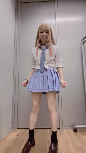 内カメラ反転注意⚠️ 振り付け出来て大はしゃぎしてる😂💓 #その着せ替え人形は恋をするコスプレ #喜多川海夢コスプレ #コスプレ #mydressupdarling #cosplay #kitagawamarincosplay