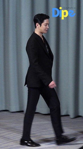 Looking for a visual genius? Here he is — Rowoon in full glory💎 #ROWOON #로운 #kpop #dispatch Get a Free K-pop Postcard :👉https:// www.dipebeta.app/ | Global Dispatch