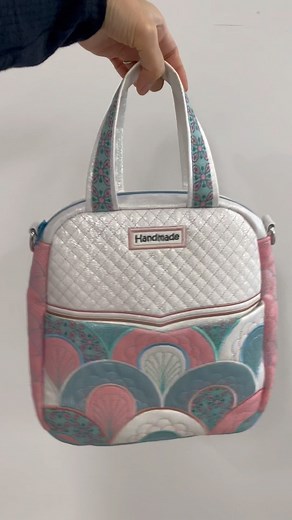 All Handmade from Sweet Pea by love 💕 #ScallopHandbag . . . . . . . . . . . . . . . #ith#sweetpeadesigns#machineembroidery | Sweet Pea Machine Embroidery