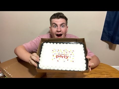 McDonald’s birthday cake review!!￼