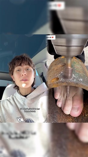 i think my gæness outdid itself for this one… 🌹 #wlw #christmas