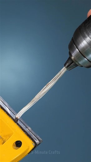 Paper clip into a unique ring | 5-Minute Crafts