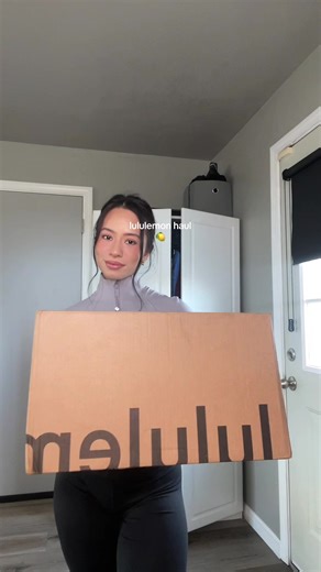 so many items on sale! 🔗 in my LTK -softstreme half zip long, XS -softstreme full zip hoodie long, XS -softstreme full zip hoodie, 6 -define cropped jacket black plum, 6 @lululemon #lululemon #haul #lululemonhaul #tryonhaul #clothinghaul