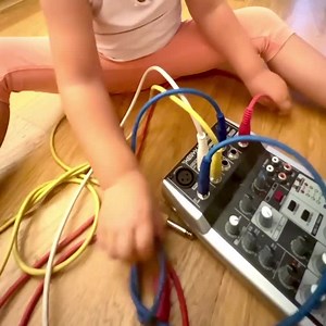 47K views · 2K reactions | My daughter is only 2, but she knows how to make a feedback loop  we could headline some shows when she is 3, but now you can still catch me playing solo, shows this weekend: 29.07 PRST / Vienna 30.07 Wonky Weekend Festival / Jersey 31.07 Awakenings The Netherlands Edit : little airplane edit of a track i really like, in honour of Vienna, for those who know :) | KiNK | Facebook