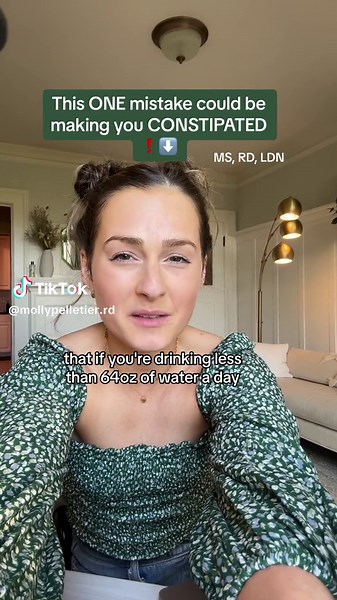 If you’re chronically constipated, you need to make sure first and foremost you are drinking enough water! Research has shown that Approximately 20% of the US struggles with constipation, but I bet the true number is way higher! Constipation prevention is KEY for preventing bloating and acid reflux - start healing your digestion and preventing constipation with my 30-Day Gut Health Transformation (FR€€) in my b!0 l!nk! 🤍🫶🏼❗️ #ibs #ibsc #ibstiktok #ibsrelief #constipation #constipationrelief #