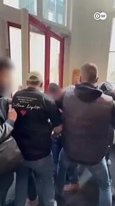 Students at the University of Amsterdam say they were attacked by plainclothes police at a pro-Palestinian demonstration. Protesters had occupied a campus building, demanding the university cut ties with Israeli institutions over the war in Gaza. | DW News