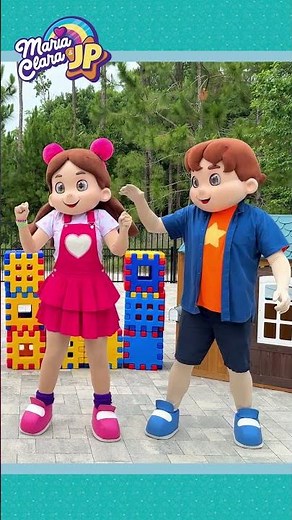 426 ¡Maria Clara y JP aprenden a volar! 😱