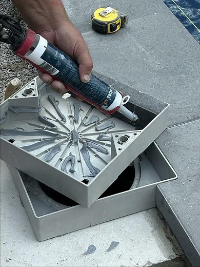 AQUEA V LOCK SKIMMER LID