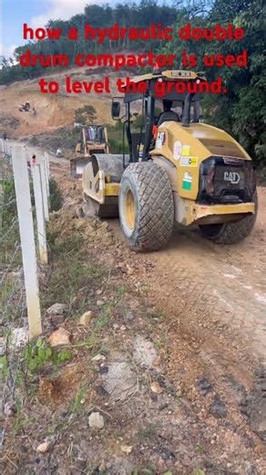 How a hydraulic double drum compactor is used to level the ground. #compaction #compactor #dumpsites