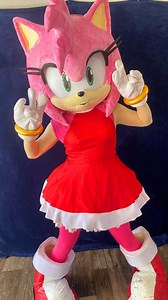 Amy's idle animation! #sonicthehedgehog #amyrose #cosplay #amyrosecosplay #sonic35thanniversary | Moon Dusk