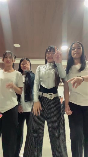 Budots Dance Moves by Scarlett Astrid