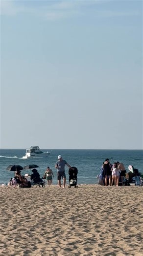 6K views · 70 reactions | It’s no Myrtle Beach, OBX or Hilton Head, but New Buffalo Beach on Lake Michigan isn’t a bad little getaway. | Straight Outta Pittsburgh | Facebook