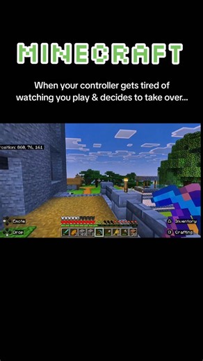 Minecraft: My controller tried to play for me