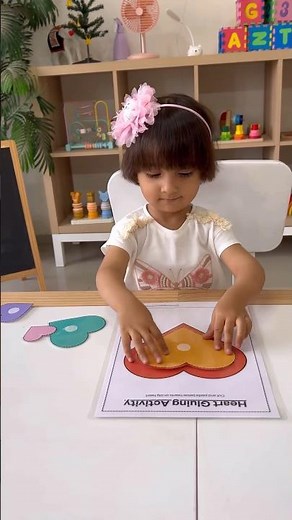 Cut and paste Activity for preschoolers | Hearts arrange Activity #preschoolactivity #cutandpaste