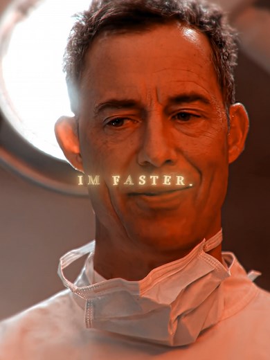 Flash vs Reverse Flash: Epic Showdown