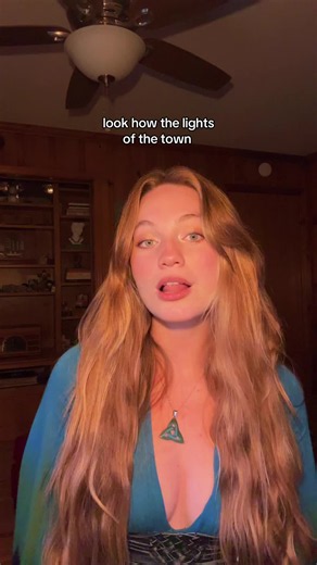 I grew up listening to the Celtic Woman! I love singing all their songs! This one is Téir Abhaile Riú 🧚🏻✨ #celticwoman #celtic #irish #irishmusic #celticmusic