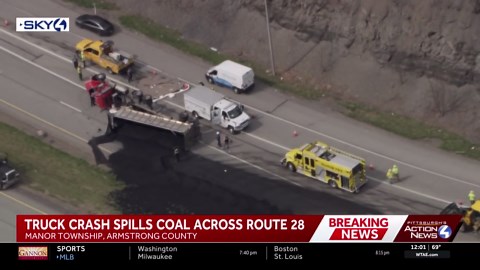 Crash spills coal over Route 28 in Armstrong County