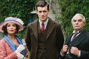 'Decline and Fall' Is Worth Delving Into, Even If You're Not An Extreme Anglophile