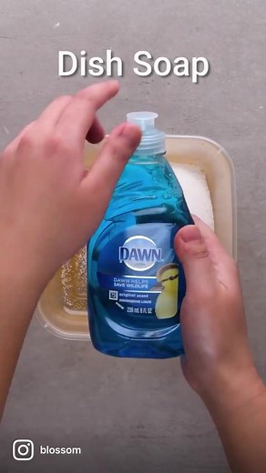 If you’ve ever struggled with pesky problems in your kitchen, we’ve got your back! Check out these helpful hacks for a few easy fixes. | Blossom