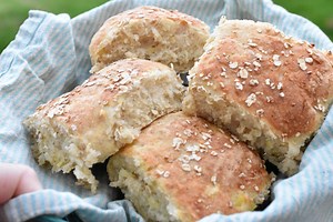 Kartoffelboller – nemme boller med kartofler nogetiovnen.dk