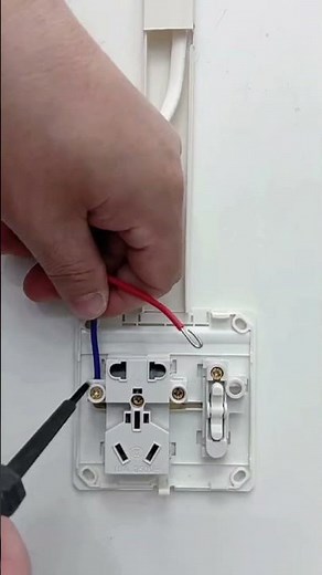 “How to Install a Wall Outlet | Quick Electrical Guide#wiringtutorial #shorts