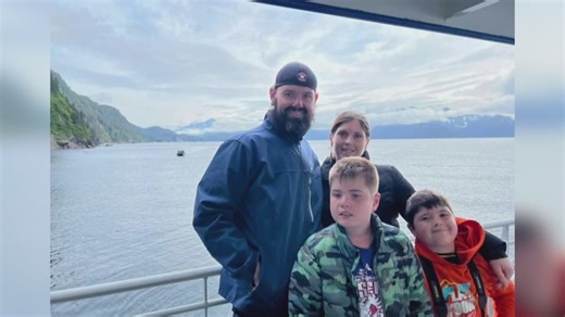 Divers recover four bodies believed to be those of missing Maynard family of Troy