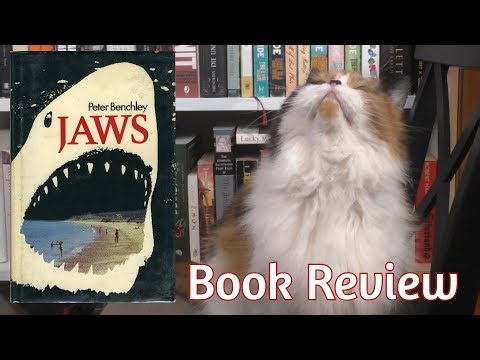 Jaws (Peter Benchley) - Halloween Review | The Bookworm