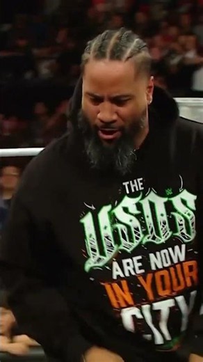 LA KNIGHT GETS DROPPED BY JIMMY USO OUTTA NOWHERE 😵💥 #WWERaw