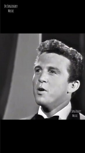 Bobby Vinton - Blue Velvet, 1963