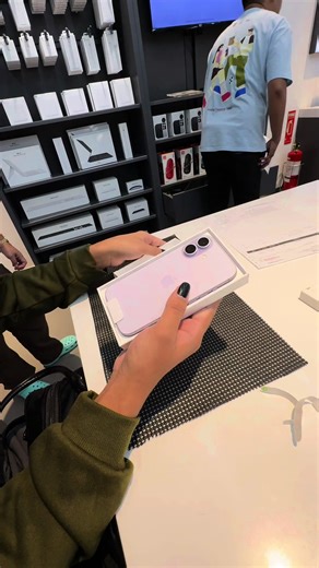 Unboxing My First iPhone