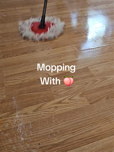Mopping Techniques for Clean Floors That Smell Amazing