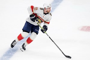 Panthers coach ‘agonized’ taking center out of lineup for Sam Bennett