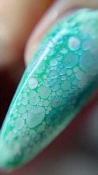 💅🏼🫧trying opalescent soap bubble nails tutorial by Gribbany on tiktok!!! #nailtutorial #nailart