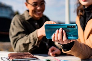 El TCL 20L llega a España: precio y disponibilidad oficiales