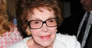 Former First Lady Nancy Reagan Dies at 94