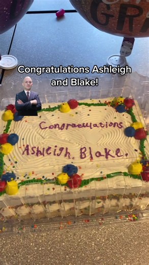 Graduation Cake Fails: Too Bad to be Good!