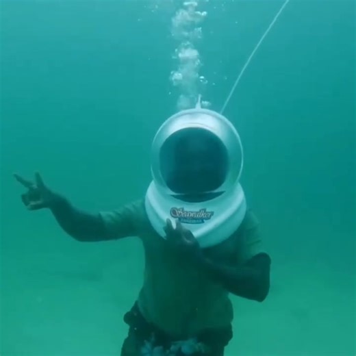 Entrepreneur and music producer Richie and his partner Baaba Amoaba spotted chilling in Zanzibar. #GhanaWeekend #RichieMensah | Ghana Weekend